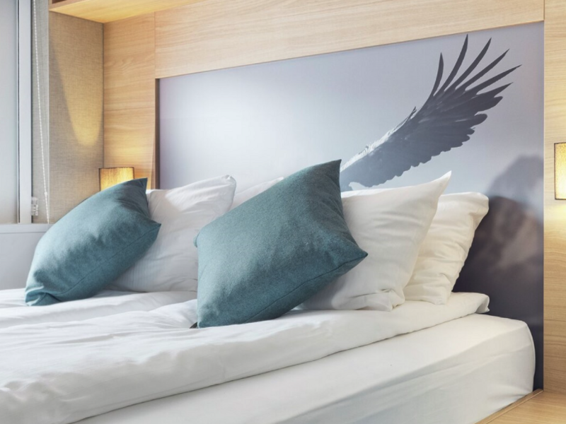 Polar Outside | Middle deck for 2 travellers